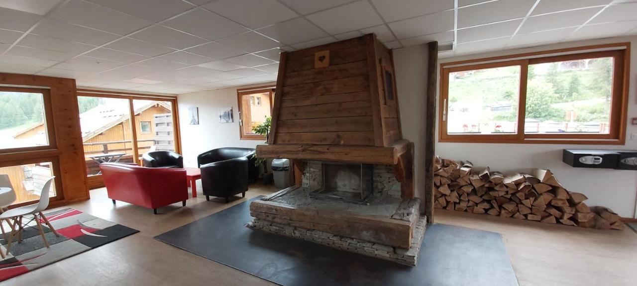 Apartmán Locabed Le Hameau Des Ecrins Puy-Saint-Vincent Exteriér fotografie